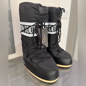Moon Boot Black Ankle Boots